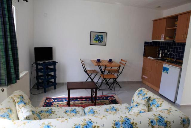 Emelce Apart Bodrum Kültér fotó